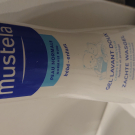 Swatch de Marion76000 : Gel lavant doux corps et cheveux, Mustela