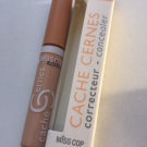 Swatch de nenette1805 : Cache Cernes, Miss Cop