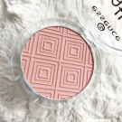 Swatch de Yous94 : Matt Touch Blush, Essence