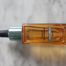 Swatch de HeleneDeDole : Huile Extraordinaire pour le Visage et Cou, L'Oréal Paris