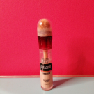 Swatch de marynette8791 : Instant Anti Age l'Effaceur Yeux, Maybelline New York