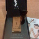 Swatch de cekava81 : Encre de peau, Yves Saint Laurent