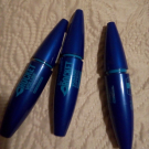 Swatch de Hanks : Mascara Volum'Express The Rocket, Maybelline New York