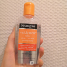 Swatch de Annna : Désincrustant points noirs Lotion, Neutrogena