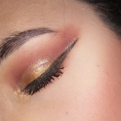 Swatch de FilleBizarre.exe : 16 color eyeshadow palette, Imagic