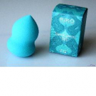 Swatch de Nergiz11 : Make Up Blender Foundation Sponge, Kiko