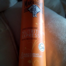 Swatch de altreide : Spray hydratant nutrition express peaux très sèches huile d'argan& fleur d'oranger, Le Petit Marseillais