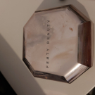 Swatch de meghanne13 : PRO FILT'R INSTANT RETOUCH SETTING POWDER, Fenty Beauty by Rihanna