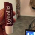 Swatch de maouche.maya.kenza : Labello Classic Care - Baume à lèvres, Labello