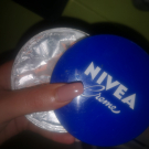 Swatch de Loona34420 : Nivea Crème, Nivea