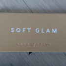 Swatch de Infinity2218 : Soft Glam - Palette de fards à paupières, Anastasia Beverly Hills