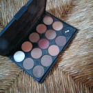Swatch de jennyferfiloche : I Divine Au Naturel Palette, Sleek MakeUP