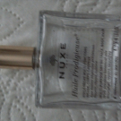 Swatch de Hanks : Huile Prodigieuse - Huile Sèche multi-fonctions, Nuxe