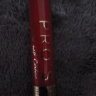 Swatch de Hanks : Rouge à lèvres liquide Shiny L'IP Color 040 Rouge Tango, PRO'S