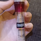 Swatch de mellysafatiha735 : Instant Anti Age l'Effaceur Yeux, Maybelline New York