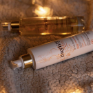 Swatch de unconcern : Le Rituel Vergetures, Daylily Paris