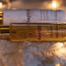 Swatch de unconcern : Le Rituel Vergetures, Daylily Paris