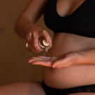 Swatch de unconcern : Le Rituel Vergetures, Daylily Paris