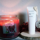 Swatch de _Enileda_ : Crème légère Hydratante, Talika