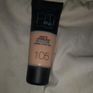 Swatch de Linefly : Fitme Matte Poreless, Maybelline New York