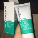 Swatch de ananass21 : Soin Oil-Free Équilibrant, Eisenberg