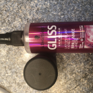 Swatch de Louloudel : Glisse hair repair, Schwarzkopf