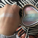 Swatch de Alyvu : Unicorns heart, I love makeup