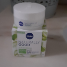 Swatch de muriel82 : Nivea naturally good, Nivea