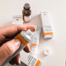 Swatch de Julie_lab30 : Routine Peaux Sensibles, Dr. Hauschka