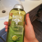 Swatch de Lipa02 : Force et Éclat aux Extraits de Pomme et Feuilles d'Olivier, Le Petit Marseillais