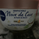 Swatch de Nini13011 : Soufflé perlé noix de coco et huile de monoï, Nivea