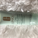 Swatch de leopardine84 : 7 Day Scrub Cream Rinse-Off Formula - Crème Gommante Quotidienne, Clinique