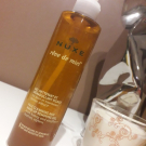 Swatch de Mirocogui : Gel Nettoyant et Démaquillant Visage Rêve de Miel, Nuxe