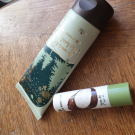 Swatch de Valama24 : Baume Lèvres Karité, Yves Rocher