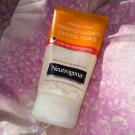 Swatch de Titidu1313 : Crème Désincrustante nettoyante points noirs, Neutrogena