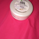 Swatch de Titidu1313 : Baume Universel Apaisant Visage et Corps Délicatesse D'avoine, Garnier Ultra Doux