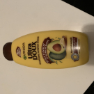 Swatch de Maissa13 : Ultra Doux Shampoing Nourrissant huile d'avocat et beurre de karité, Garnier