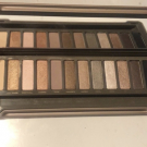 Swatch de Kdj2021 : Naked 2  Basics Palette, Urban Decay
