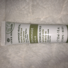 Swatch de Julie17200 : Gommage végétal poudre d'abricot, Yves Rocher