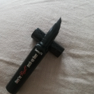 Swatch de anissafraise : They're Real! Push-up liner Eyeliner-gel, Benefit Cosmetics