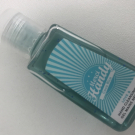 Swatch de floramakeup : Gel mains nettoyant, Merci Handy