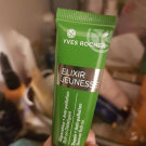 Swatch de Valpepite : Roll-on Défatiguant Elixir Jeunesse, Yves Rocher