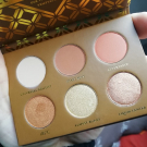 Swatch de diamanta0801 : Voyager Caramel Melange Palette, Zoeva