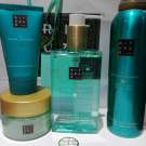 Swatch de sansoma : The Ritual of Karma - Mousse de douche, Rituals