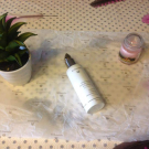 Swatch de puce21500 : Creme de douche herbes des champs et cardamome, Dr. Hauschka