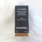Swatch de Yous94 : LE VERNIS - LONGUE TENUE, Chanel