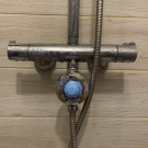 Swatch de Kiimiinekoolullaby : Diffuseur d'huiles essentielles pour la douche, SKINJAY