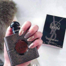 Swatch de mq118647 : Black Opium Eau de parfum, Yves Saint Laurent