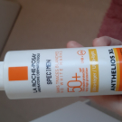 Swatch de katialaplaige : Anthelios XL Crème Fondante SPF 50, La Roche-Posay