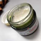 Swatch de Sabjer : La Crème de Jouvence Anti-Age, La Provençale